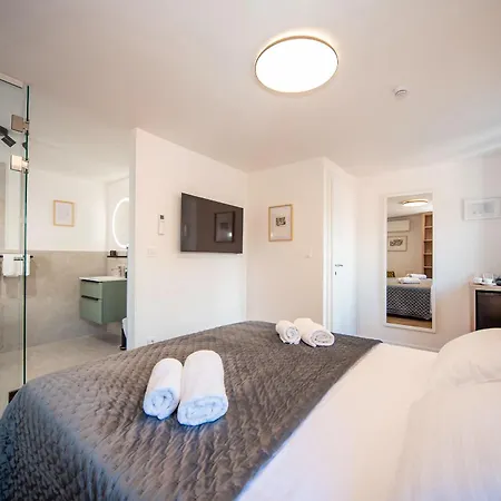 Penzion Lu Heritage & Palace 4*