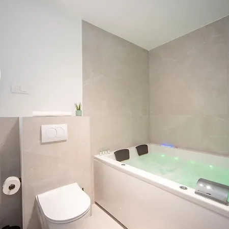 Lu Heritage & Palace 4*