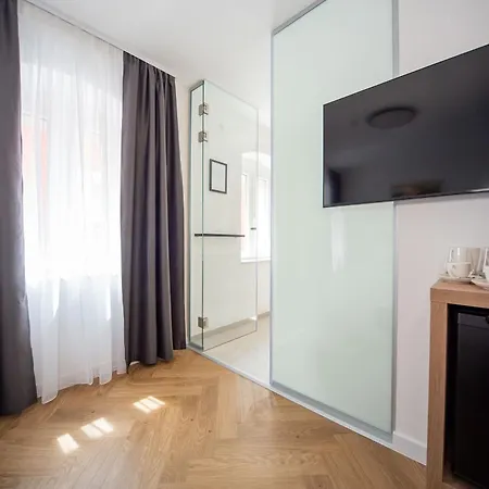 Lu Heritage & Palace Split