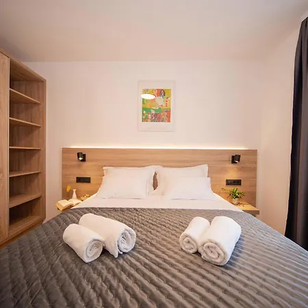 Lu Heritage & Palace 4*