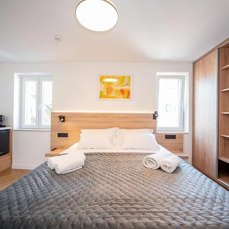 Lu Heritage & Palace