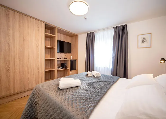 Lu Heritage & Palace Πανσιόν 4*