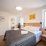 Lu Heritage & Palace Πανσιόν 4*
